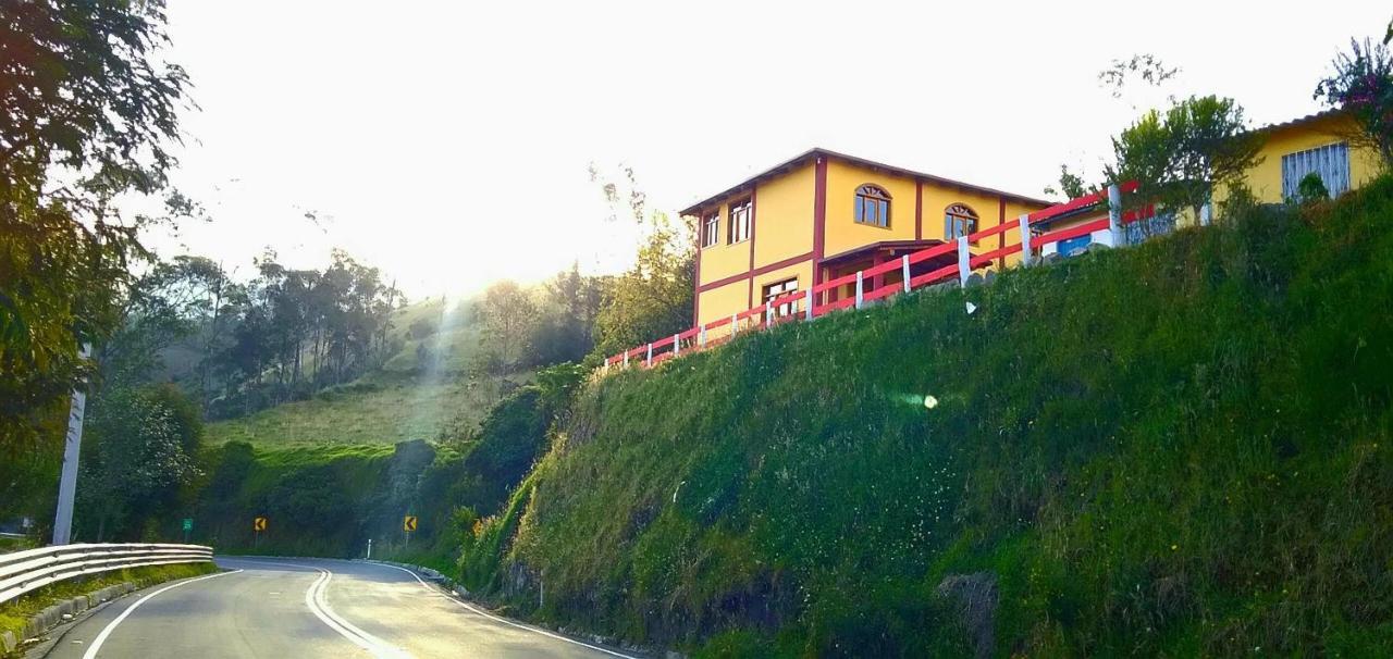 Hostal El Inca Chugchilán Eksteriør bilde